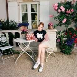 Warm & Wonderful X Globe-Trotter London Square -Clothing Store 000176880001