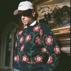 Roses Sweater 12 Roses Sweater -Clothing Store ROWINGBLAZERS PHOENIXJOHNSONWIDE9.22 26