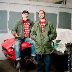 Warm & Wonderful Men's "Diana Edition" Cotton Sheep Sweater -Clothing Store color diana red 9 6c3251f1 5af8 4b7a bf7b f7a3e214184b