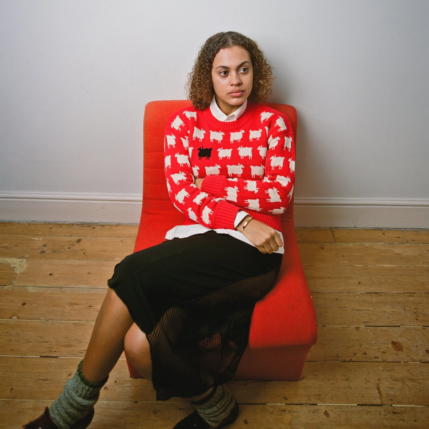 Warm & Wonderful Women's Fitted "Diana Edition" RWS-Certified Wool Sheep Sweater 7 Warm & Wonderful Women's Fitted "Diana Edition" RWS-Certified Wool Sheep Sweater - Image 5